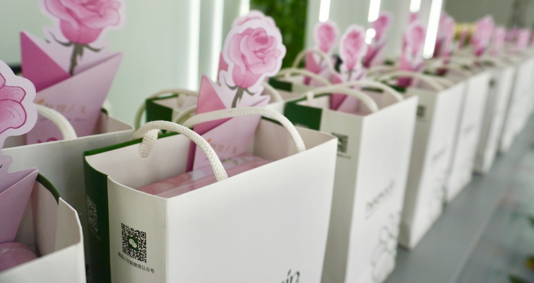 少妇真人直播免费视频