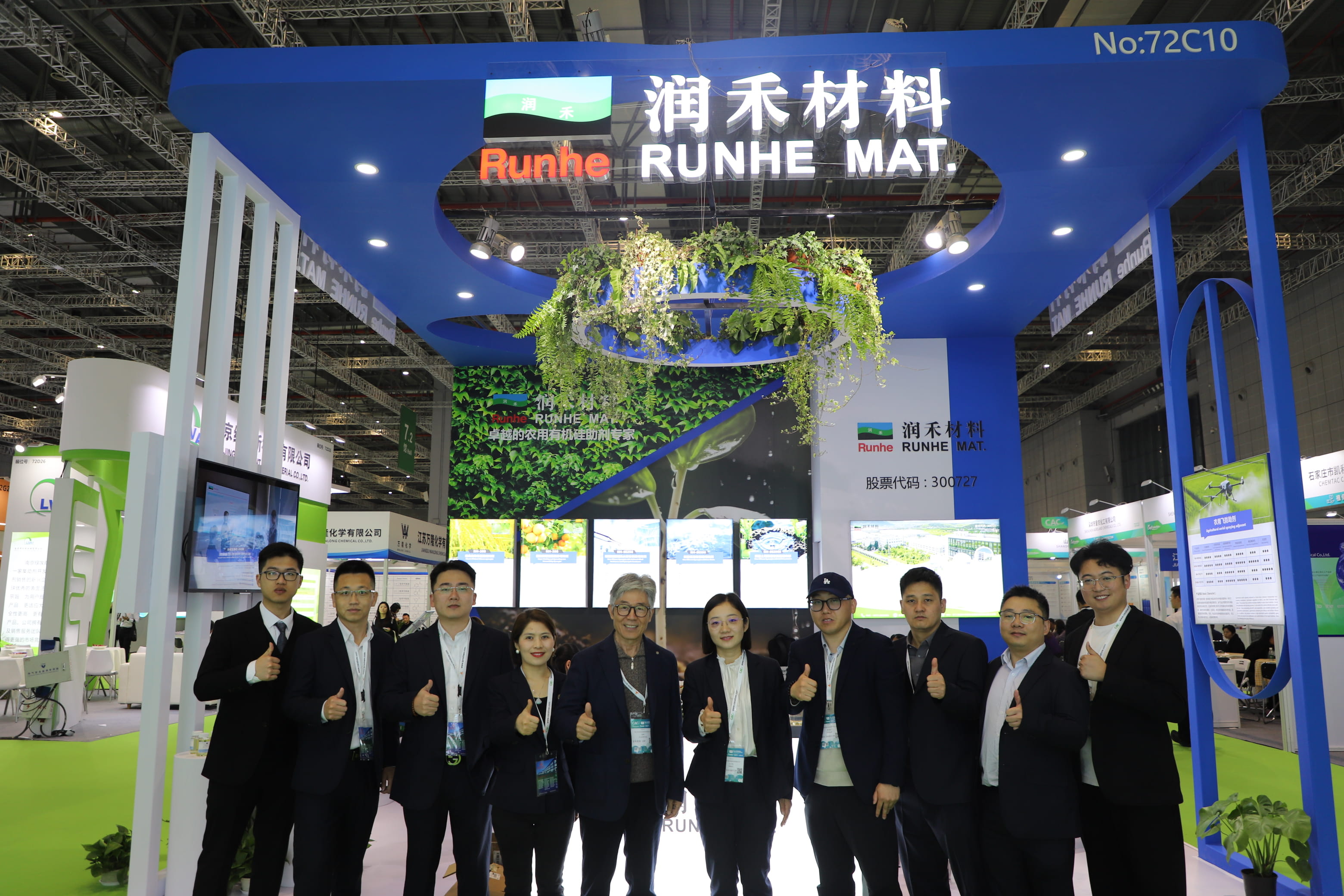 少妇真人直播免费视频